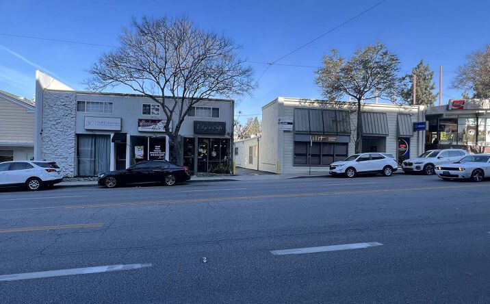 Pictures of Retail, Office property located at 353-361  E. Magnolia Boulevard, Burbank, CA 91506 for lease - image #1