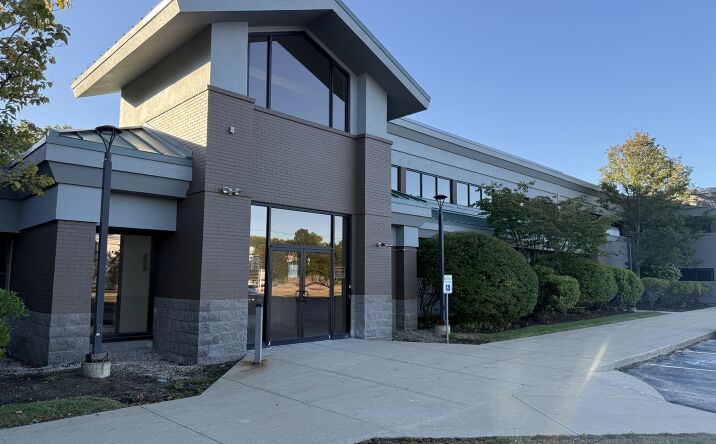 Pictures of Office property located at 100 Borthwick Ave, Portsmouth, NH 03801 for lease - image #1