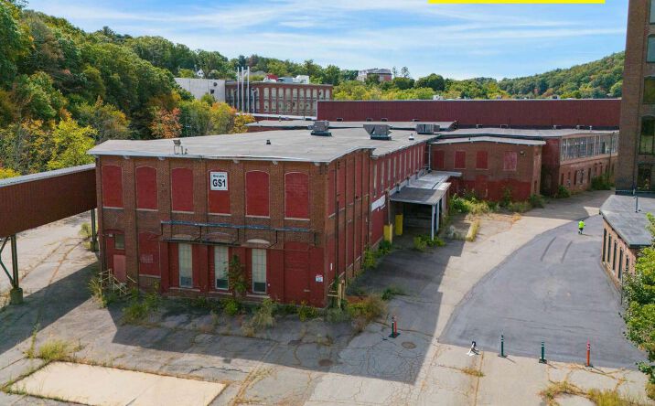 Pictures of Industrial property located at 3R Green St, Clinton, MA 01510 for lease - image #1