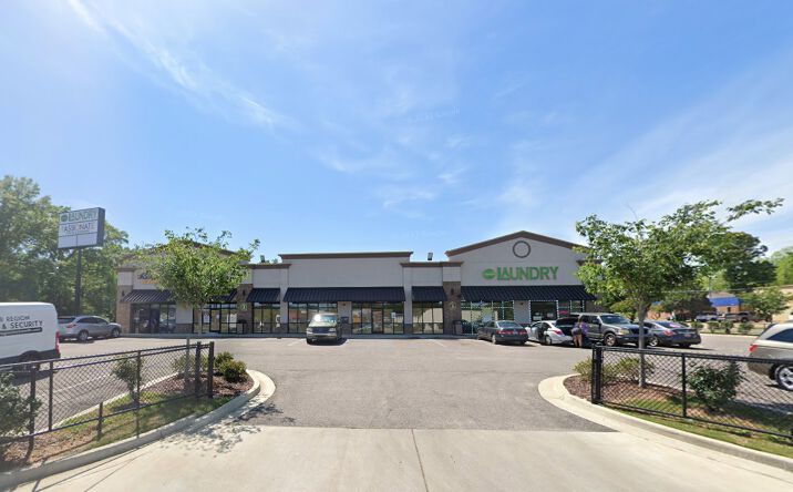 Pictures of Retail property located at 2720 Poplar St, Montgomery, AL 36107 for lease - image #1