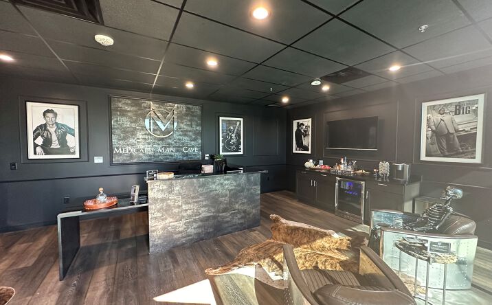 Pictures of Office property located at 1701 W Royal Ln, Irving, TX 75063 for lease - image #1