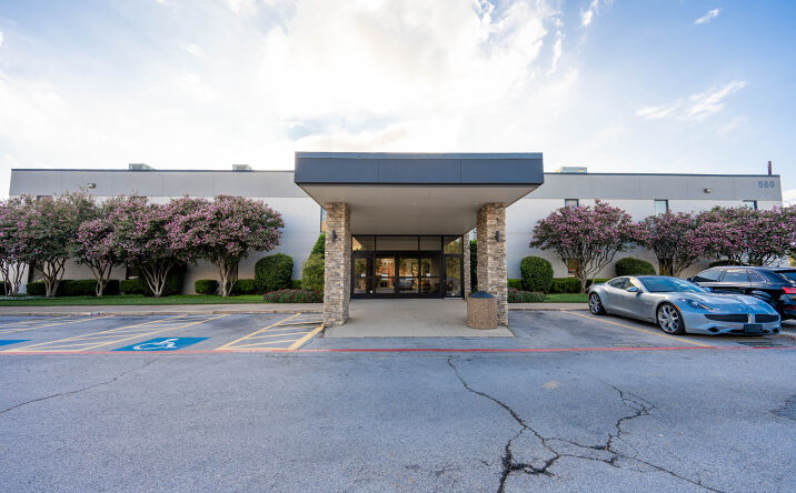 Pictures of Office property located at 560 W Main St, Lewisville, TX 75057 for lease - image #1