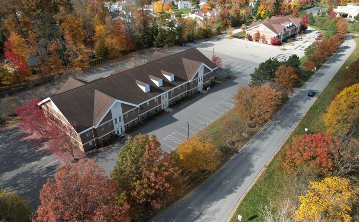 Pictures of Office property located at 6900-7000 S Edgerton Rd, Brecksville, OH 44141 for sales - image #1