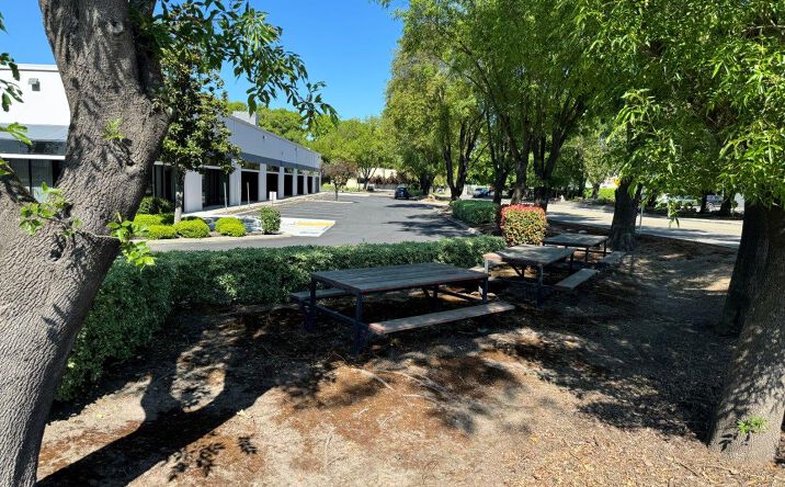 Pictures of Industrial property located at 199 Frank W Cir, Stockton, CA 95206 for lease - image #1