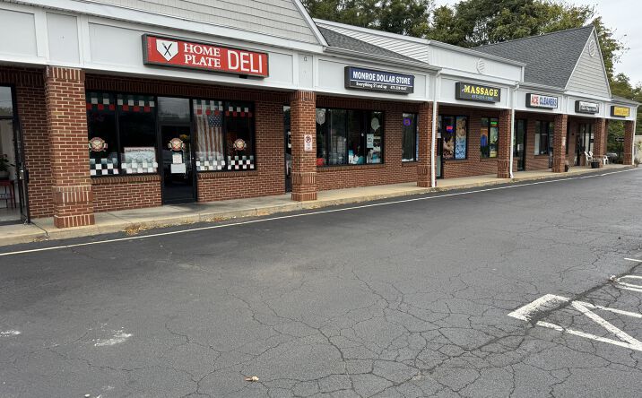 Pictures of Retail property located at 483 Monroe Turnpike, Monroe, CT 06468 for lease - image #1
