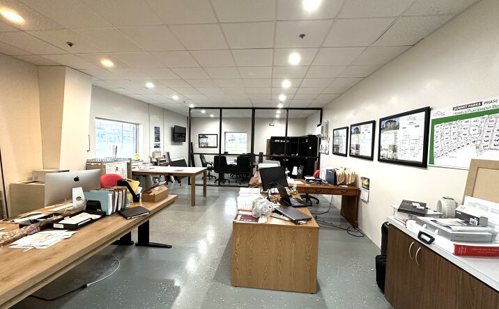 Pictures of Retail, Office, Industrial property located at 211 Regency Dr, Wylie, TX 75098 for lease - image #1