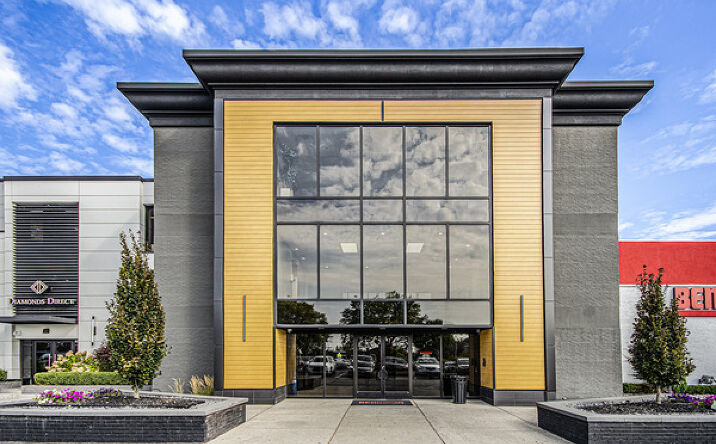 Pictures of Office property located at 1985 W Big Beaver Rd, Troy, MI 48084 for lease - image #1