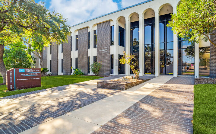 Pictures of Office property located at 4414 Centerview Dr, San Antonio, TX 78228 for lease - image #1