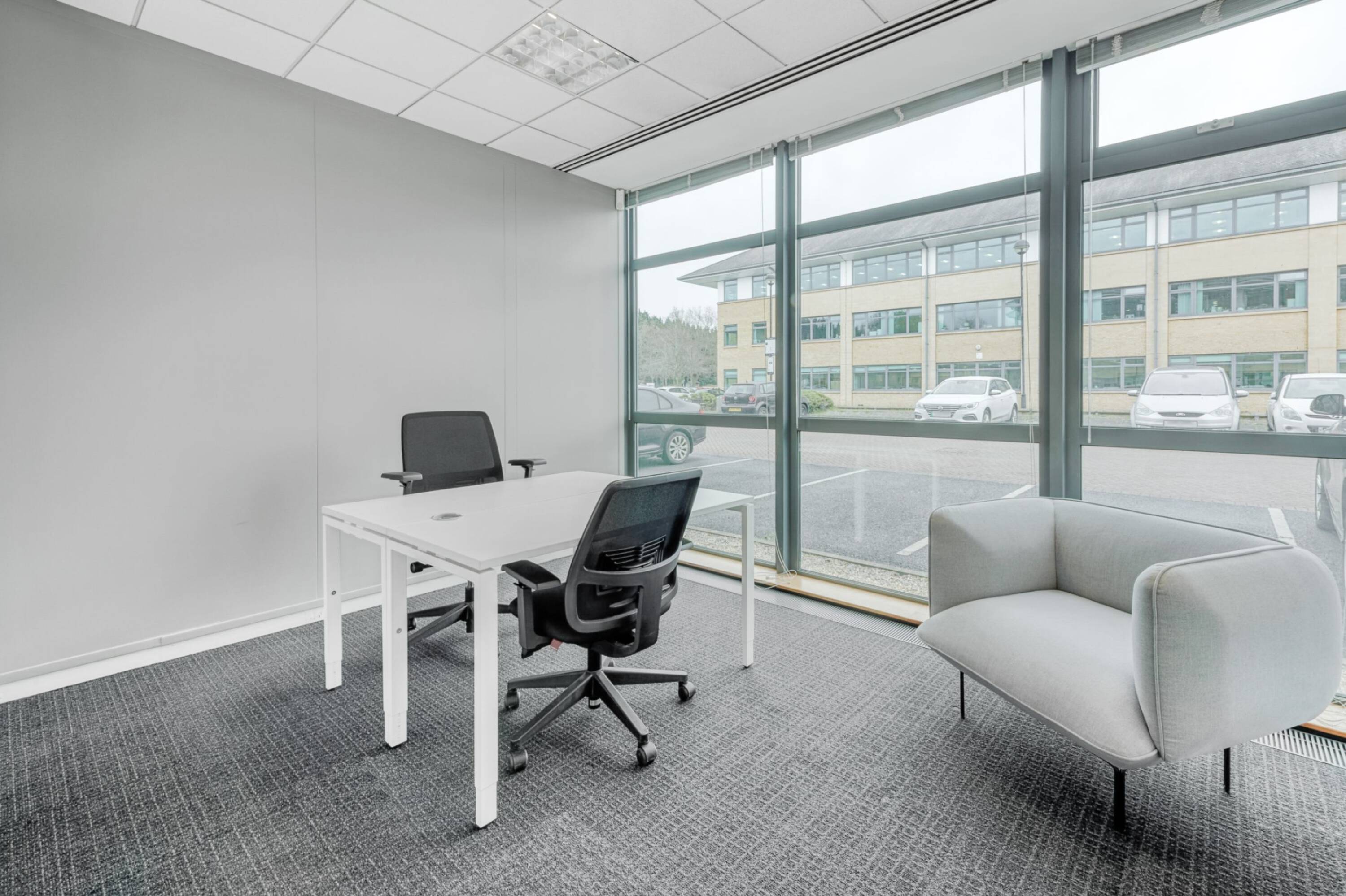 2250822