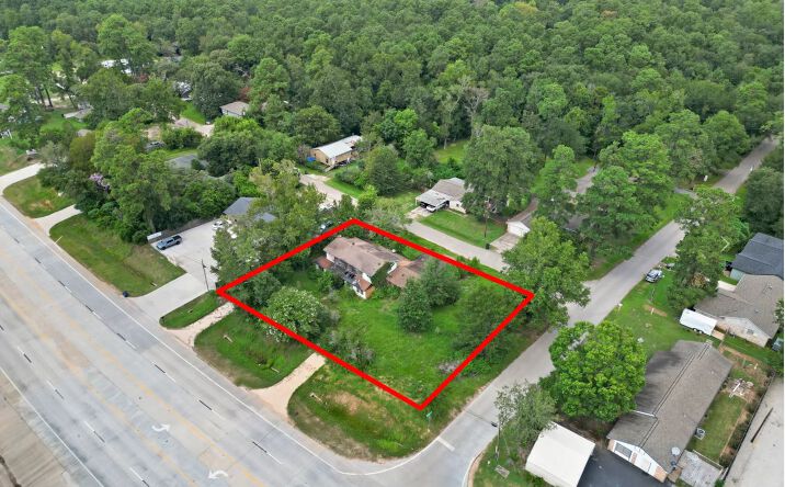 Pictures of Land property located at 10278 FM 1097, Willis, TX 77318 for lease - image #1