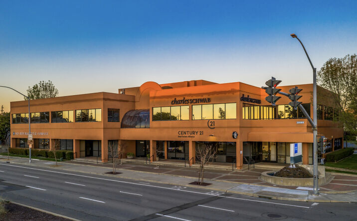 Pictures of Office property located at 20980 Redwood Rd, Castro Valley, CA 94546 for lease - image #1