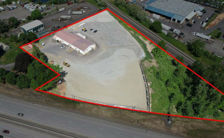 Pictures of Industrial property located at 24435 Northeast Sandy Boulevard, Wood Village, OR 97060 for lease - image #1
