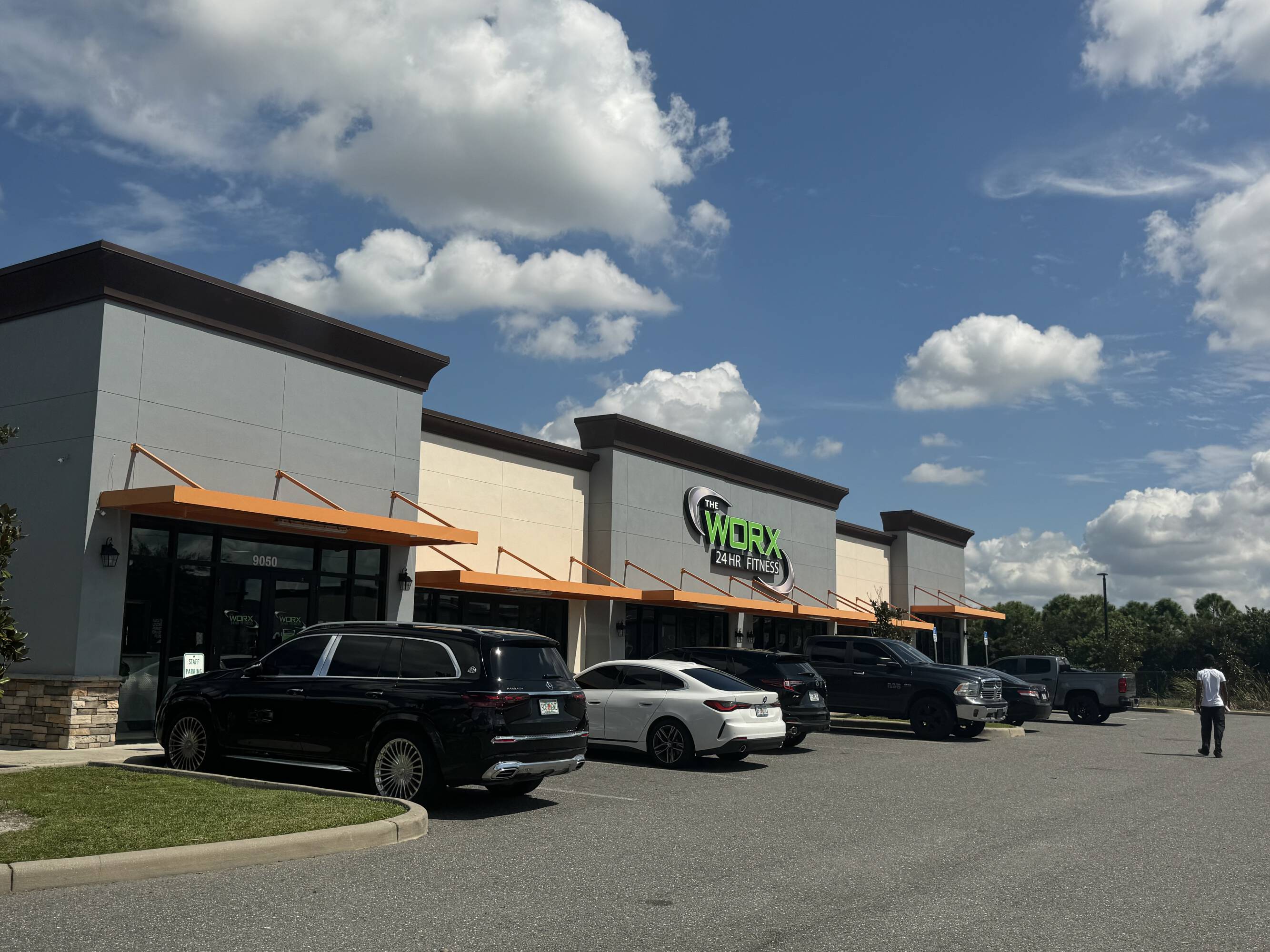 9076 Progress Blvd, Riverview, FL 33578