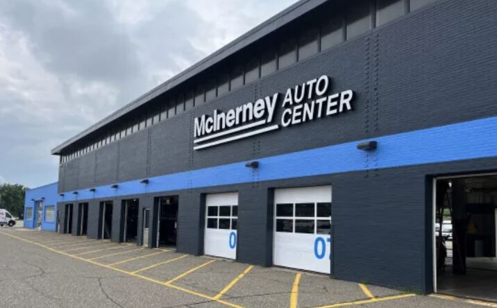 Pictures of Retail, Industrial, Special Purpose property located at 300 W 14 Mile Rd, Troy, MI 48083 for lease - image #1
