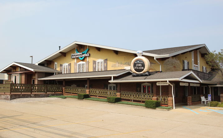 Pictures of Office property located at 3511 Center Rd, Brunswick, OH 44212 for lease - image #1