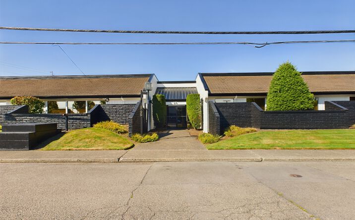 Pictures of Office property located at 4095 SW 144th Ave, Beaverton, OR 97005 for lease - image #1