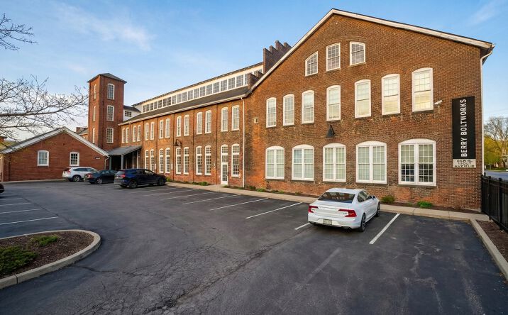 Pictures of Office, Special Purpose property located at 350 E 1st Ave, Columbus, OH 43201 for lease - image #1