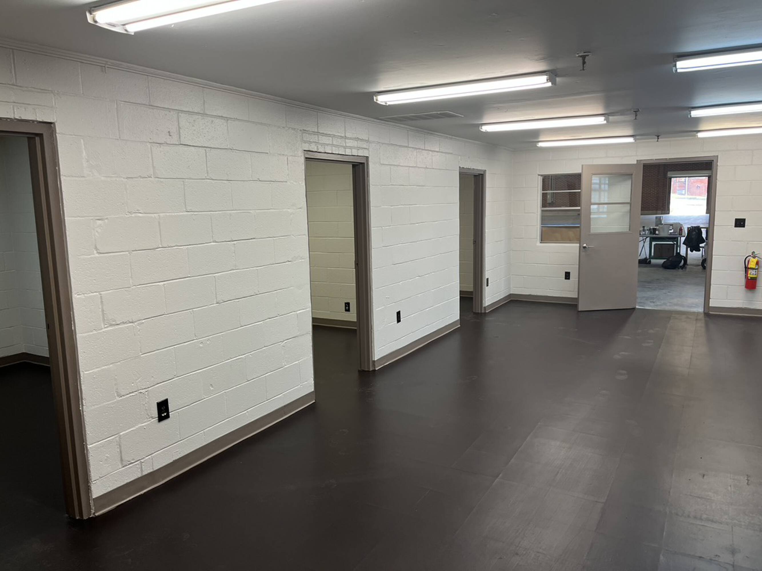 3 Mulberry St, Porterdale, GA 30014