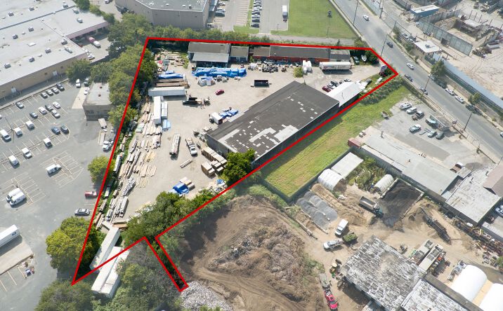 Pictures of Industrial property located at 4371 Rising Sun Ave, Philadelphia, PA 19140 for lease - image #1