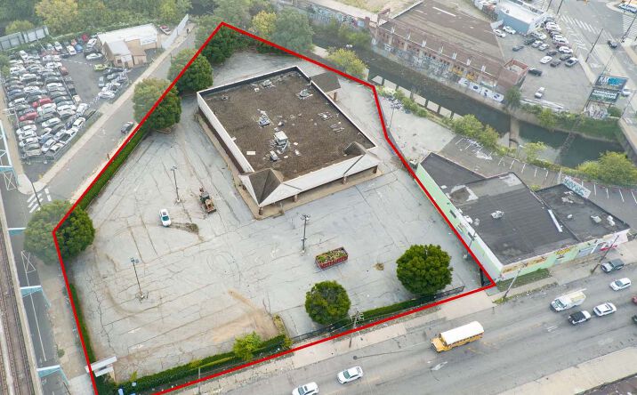 Pictures of Industrial property located at 4001-03 Kensington Ave, Philadelphia, PA 19124 for lease - image #1
