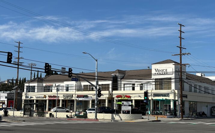 Pictures of Retail, Office, Restaurant property located at 10401 Venice Blvd., Los Angeles, CA 90034 for lease - image #1