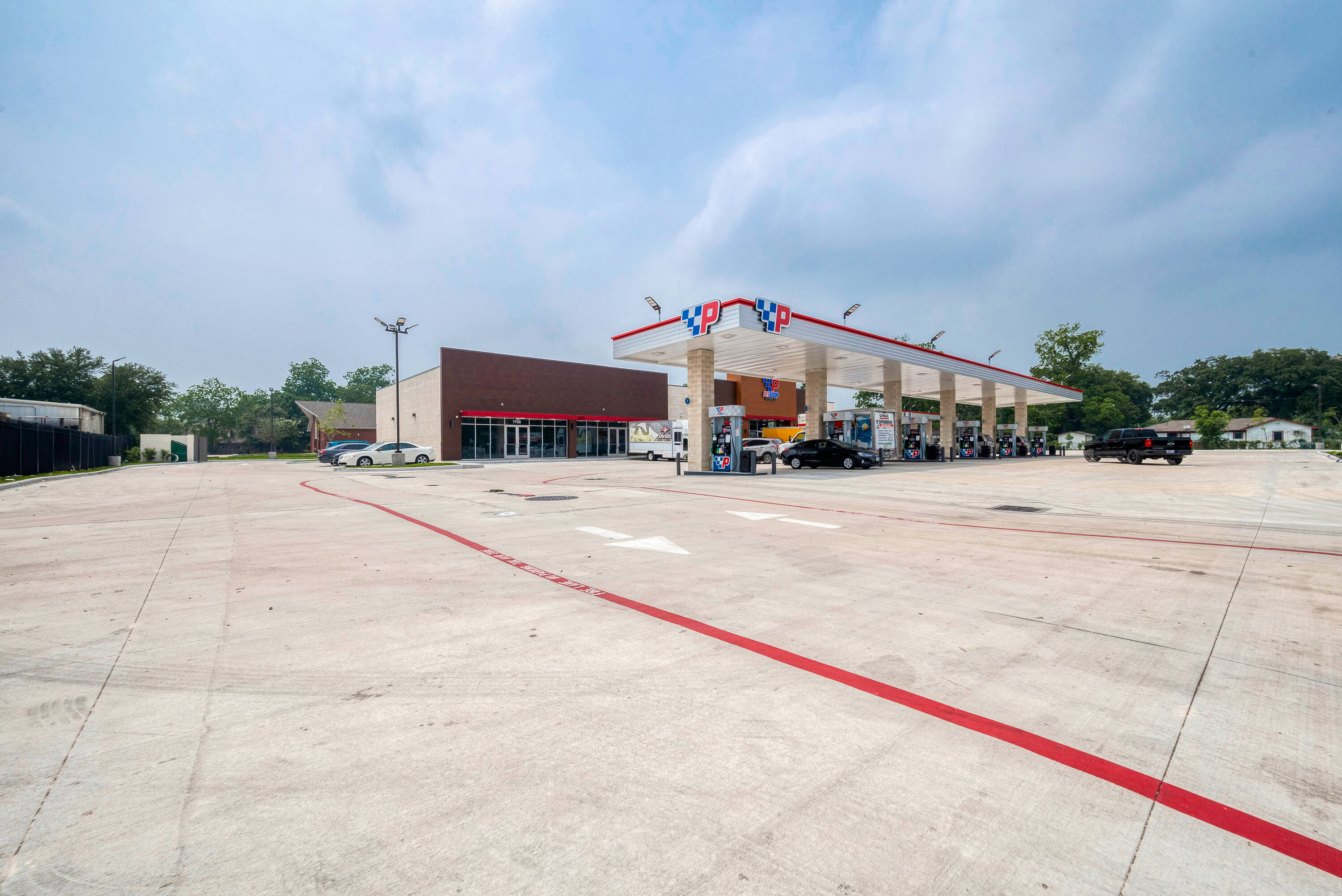 7759 N Wayside Dr, Houston, TX 77028