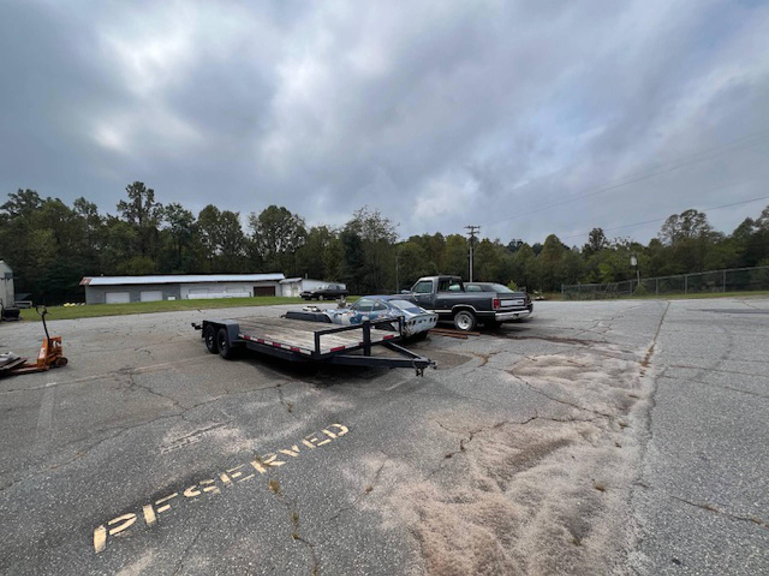 2512 Norwood St SW, Lenoir, NC 28645