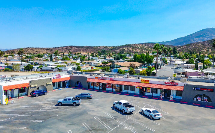 Pictures of Retail, Office, Restaurant property located at 10761 Jamacha Blvd, Spring Valley, CA 91978 for lease - image #1