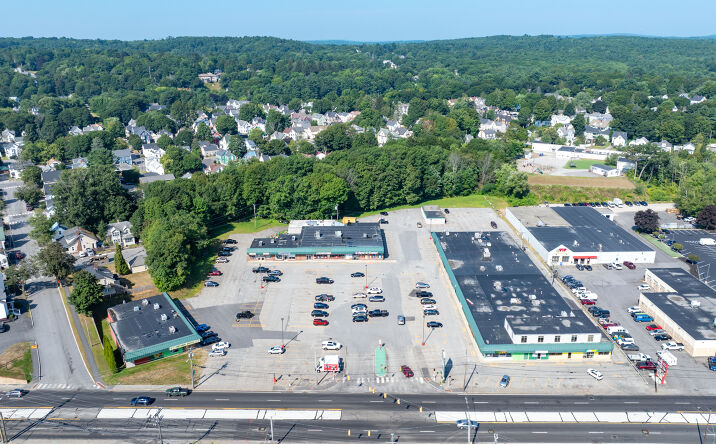 Pictures of Retail, Office property located at 120 Center Street, Auburn, ME 04210 for lease - image #1