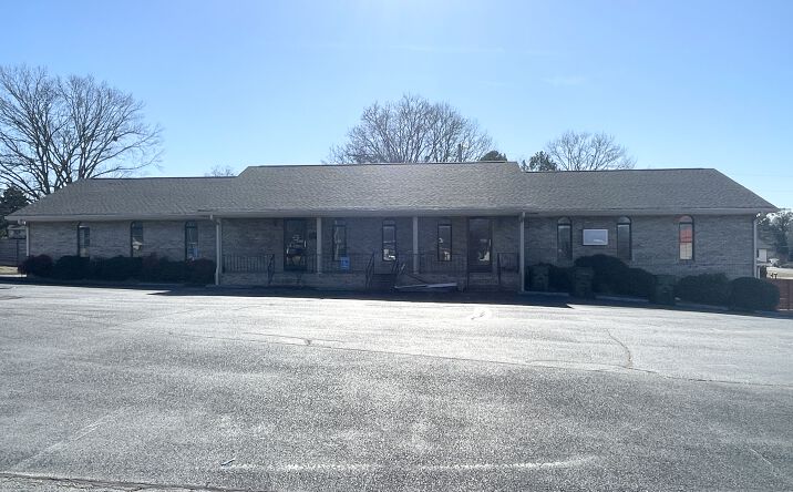 Pictures of Office property located at 1438 Battlefield Pkwy, Fort Oglethorpe, GA 30742 for lease - image #1