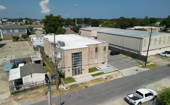 Pictures of Office property located at 118 Giuffrias Ave, Metairie, LA 70001 for lease - image #1