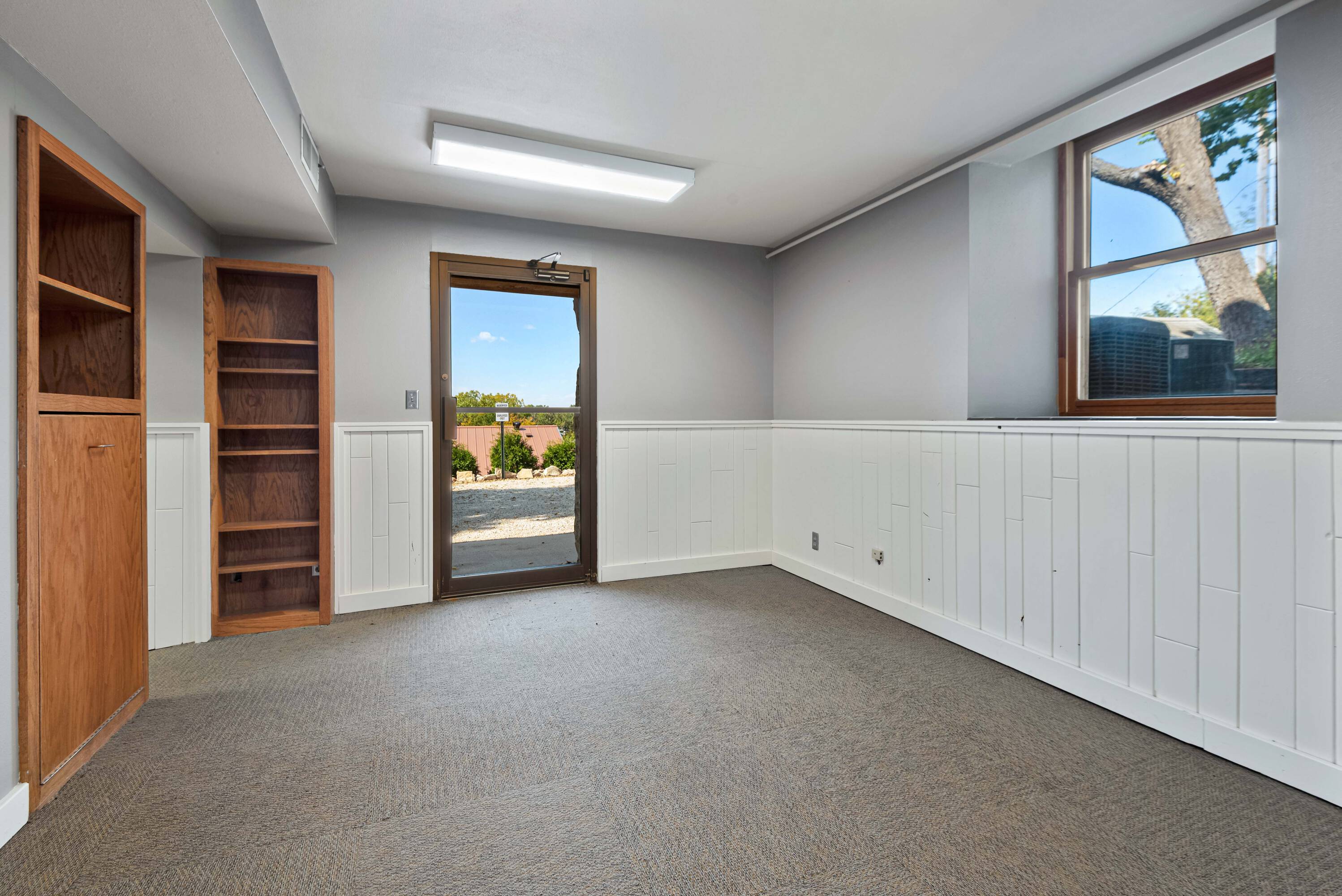 1105 Hylton Heights Rd, Manhattan, KS 66502