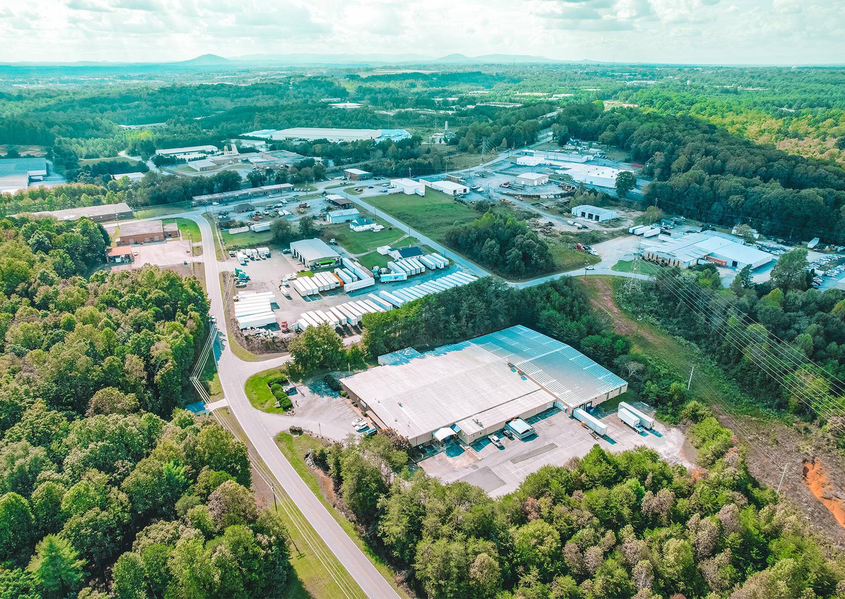 325 Spencer Road Ne & 3rd Avenue Drive, Conover, NC 28613