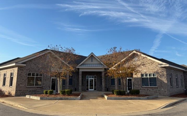 Pictures of Retail property located at 2026 Berryhill Rd, Montgomery, AL 36117 for lease - image #1