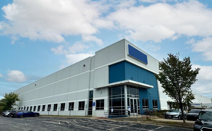 Pictures of Industrial property located at 2000 Arthur Ave, Elk Grove Village, IL 60007 for lease - image #1