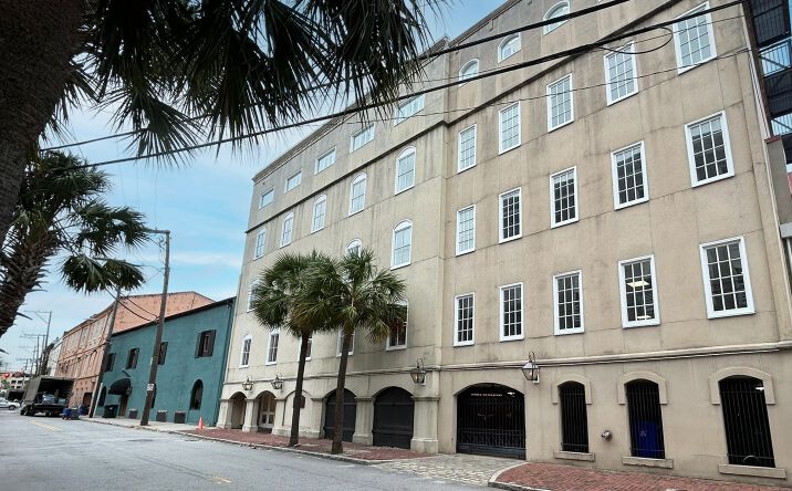 Pictures of Office property located at 2 Cumberland Street, Charleston, SC 29401 for lease - image #1