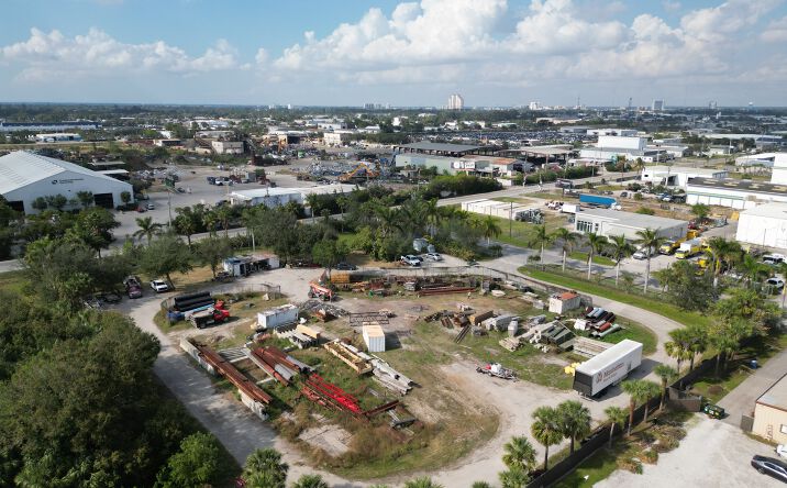 Pictures of Land property located at 3401 Old Metro Pkwy, Fort Myers, FL 33916 for lease - image #1