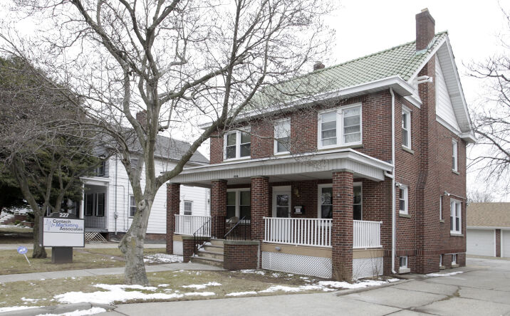 Pictures of Office property located at 227 Main St, Woodbridge Township, NJ 07095 for lease - image #1