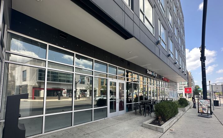 Pictures of Retail property located at 1533 N High St, Columbus, OH 43201 for lease - image #1