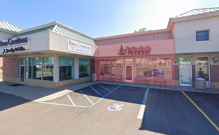 Pictures of Retail property located at 28966 Orchard Lake Rd, Farmington Hills, MI 48334 for lease - image #1