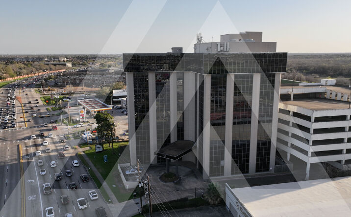 Pictures of Retail, Office, Industrial property located at 738 S Texas 6, Houston, TX 77079 for lease - image #1