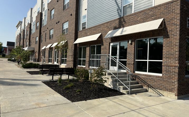Pictures of Retail property located at 623 Eastern Ave SE, Grand Rapids, MI 49503 for lease - image #1