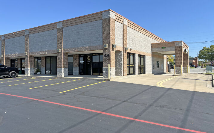 Pictures of Office property located at 1339 E Republic Rd, Springfield, MO 65804 for lease - image #1