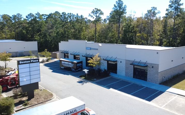 Pictures of Retail property located at 485 Jimmy Deloach Pkwy, Savannah, GA 31407 for lease - image #1