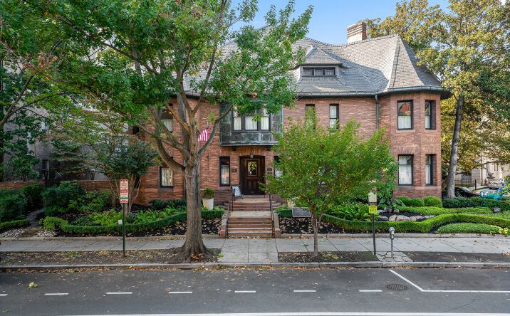Pictures of Office property located at 1526 New Hampshire Ave NW, Washington, DC 20036 for lease - image #1