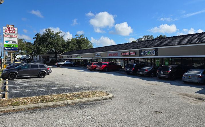 Pictures of Retail property located at 3234 Florida Ave S, Lakeland, FL 33803 for lease - image #1