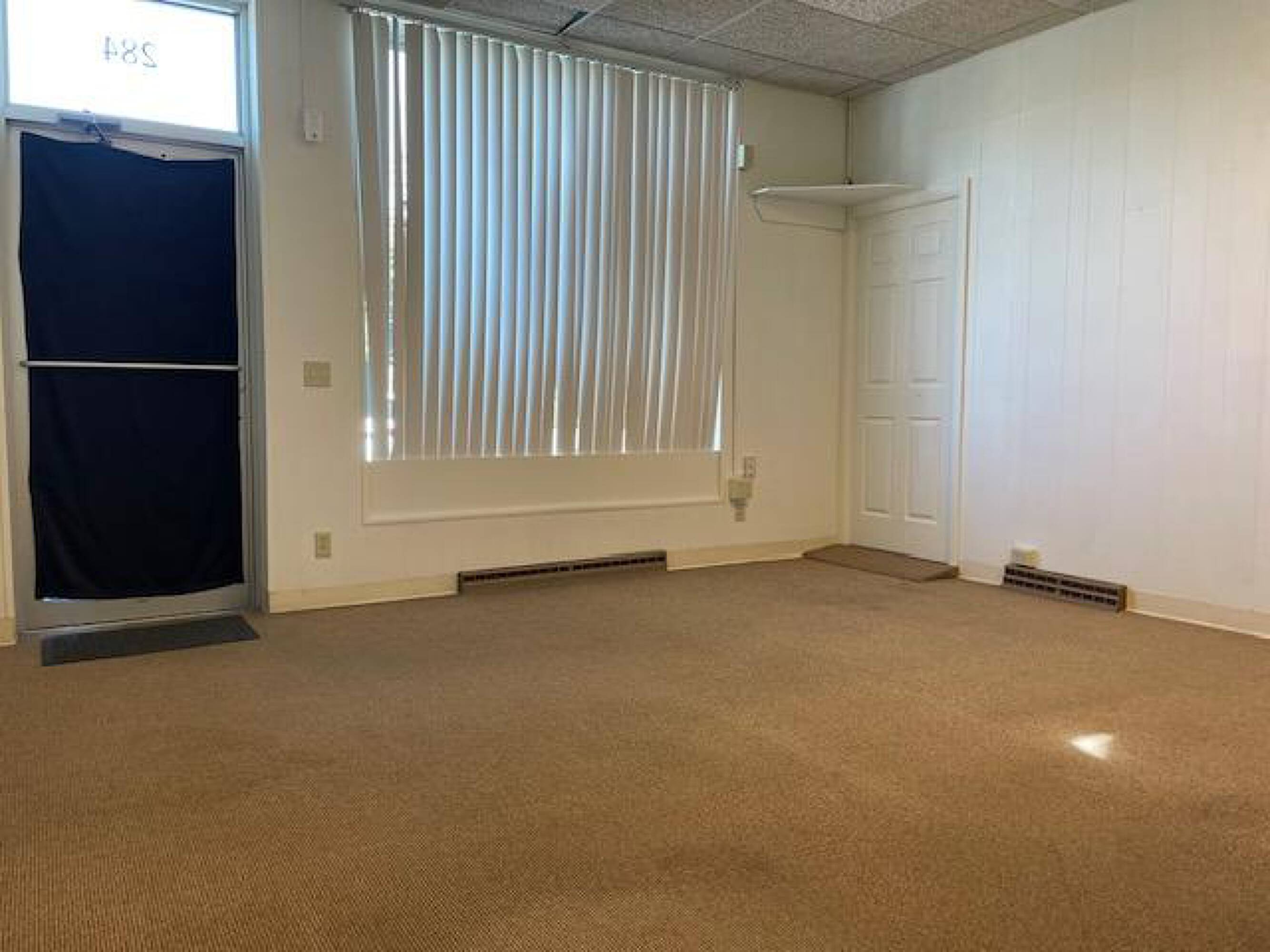 284 Phenix Ave, Cranston, RI 02920 | Crexi.com