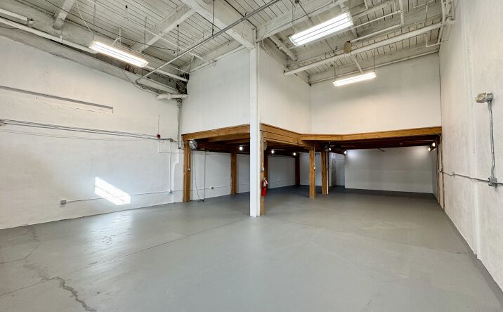 Pictures of Office, Industrial property located at 3502 Scotts Ln, Philadelphia, PA 19129 for lease - image #1
