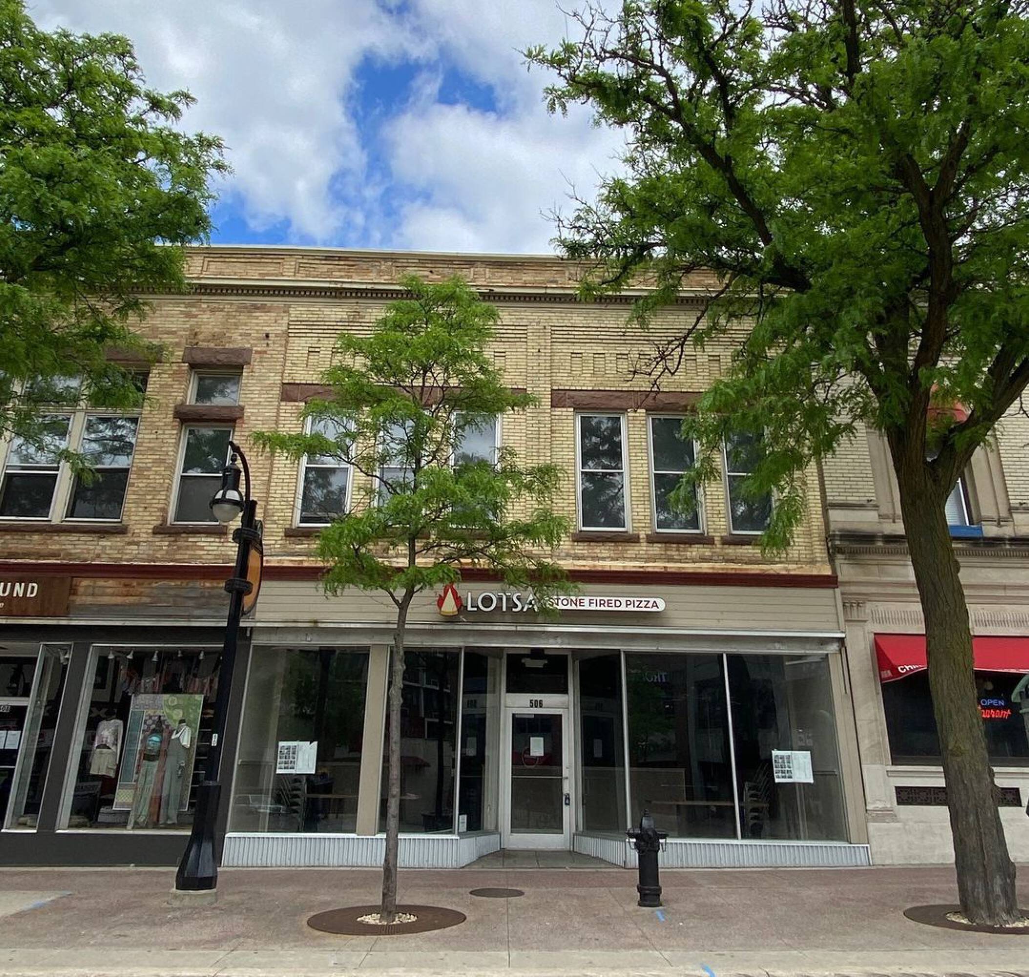 506508 State St, Madison, WI 53703