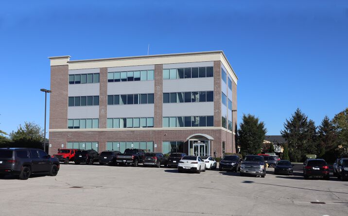 Pictures of Office property located at 580 E Carmel Dr, Carmel, IN 46032 for lease - image #1